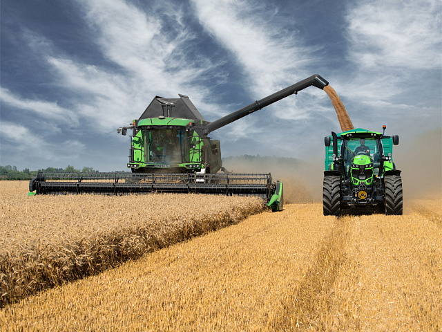 Официальный дистрибьютор DEUTZ-FAHR продолжает деятельность в России под новым названием «АгроТехРуссиа»